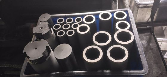 Έκταγωνικός μολύβδος γραφίτη για συνεχή χύτευση μεταλλικής ράβδου/σωλήνα 100% άνθρακα