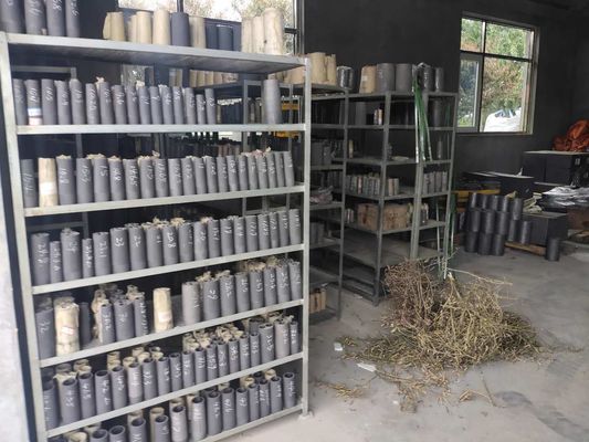 Προσαρμοσμένο καλούπι από γραφίτη για χύτευση χαλκού/ χαλκού Στρογγυλό εξαγωνικό σχήμα Πλήρης πυκνότητα 1.85