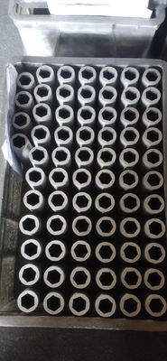 Κούφια καλούπια γραφίτη για την κατασκευή ακριβών σωλήνων χαλκού