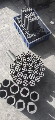 Προσαρμοσμένο Graphite Mold για συνεχή χύτευση χαλκού που κατασκευάζεται σύμφωνα με τις προδιαγραφές σας